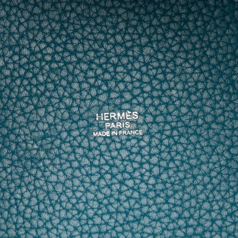 Hermès B Hermès Blue Peacock Calf Leather Clemence Picotin Lock 18 France