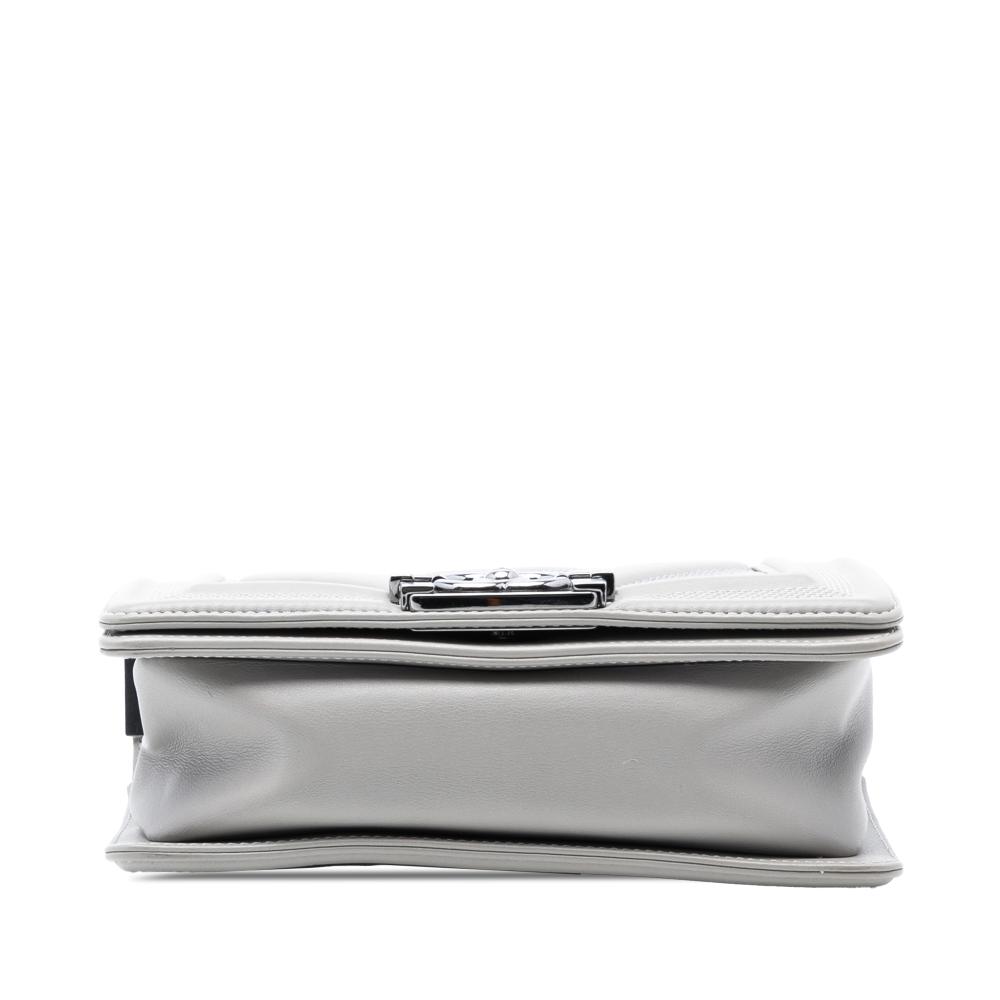 Chanel AB Chanel Gray Calf Leather Small Chevron Stitched skin Boy Flap France