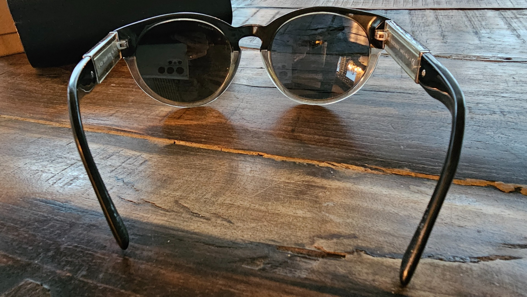 Burberry Sun UV protection