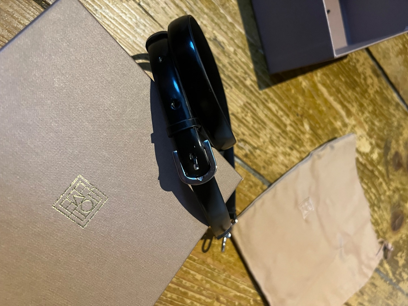 Toteme Ledergürtel mit doppelter Schnalle in Schwarz