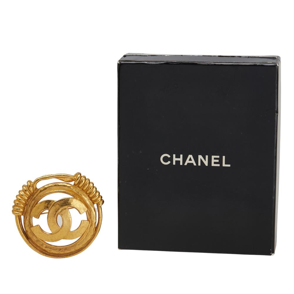 Chanel B Chanel Gold Gold Plated Metal CC Brooch France