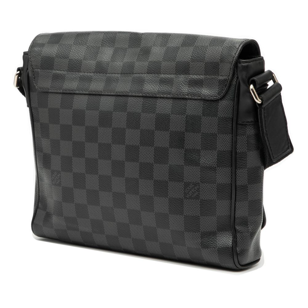 Louis Vuitton B Louis Vuitton Black Damier Canvas Fabric Damier Graphite District PM Spain