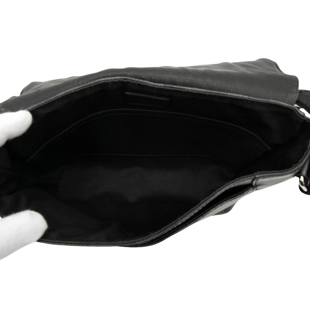 Louis Vuitton B Louis Vuitton Black Damier Canvas Fabric Damier Graphite District PM Spain