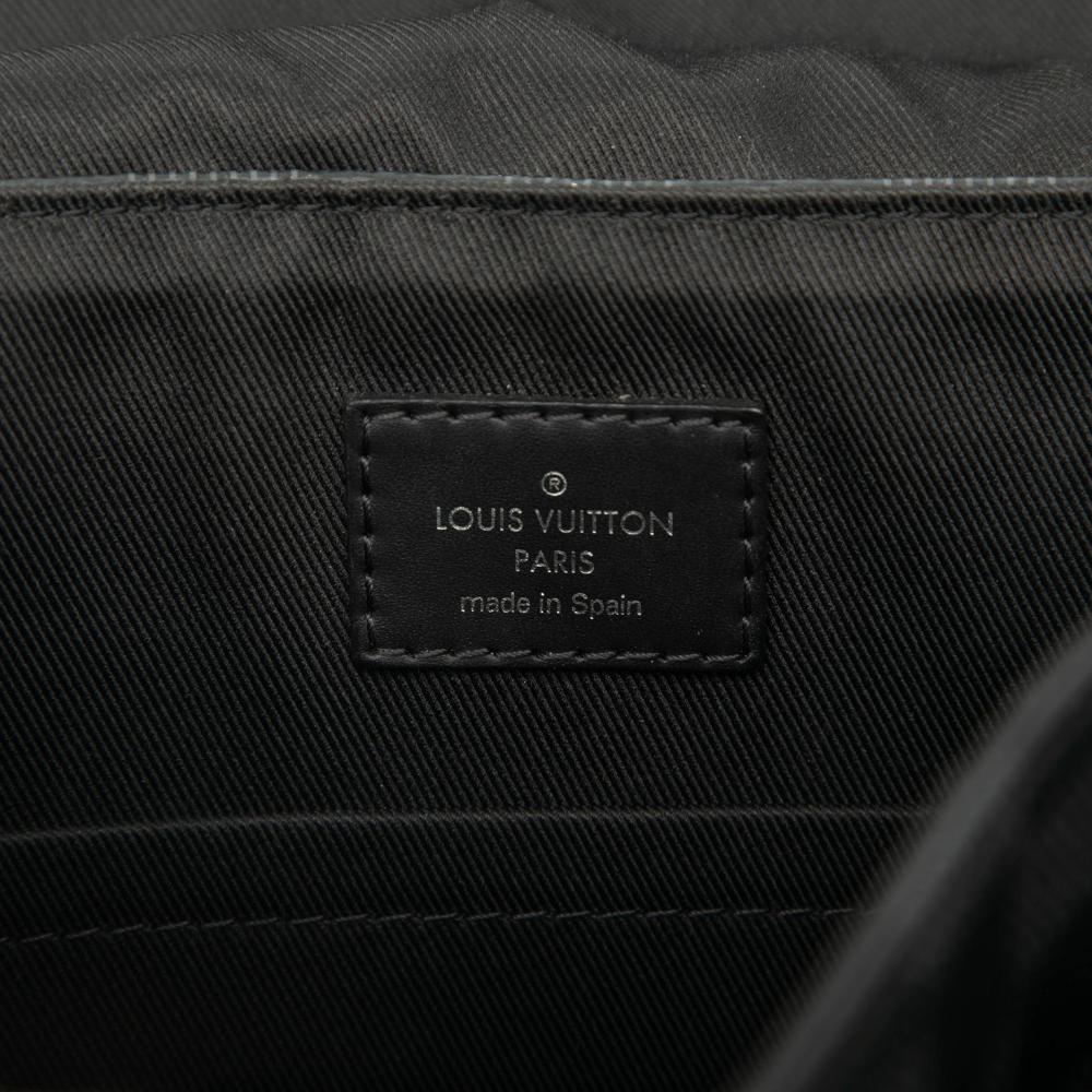 Louis Vuitton B Louis Vuitton Black Damier Canvas Fabric Damier Graphite District PM Spain