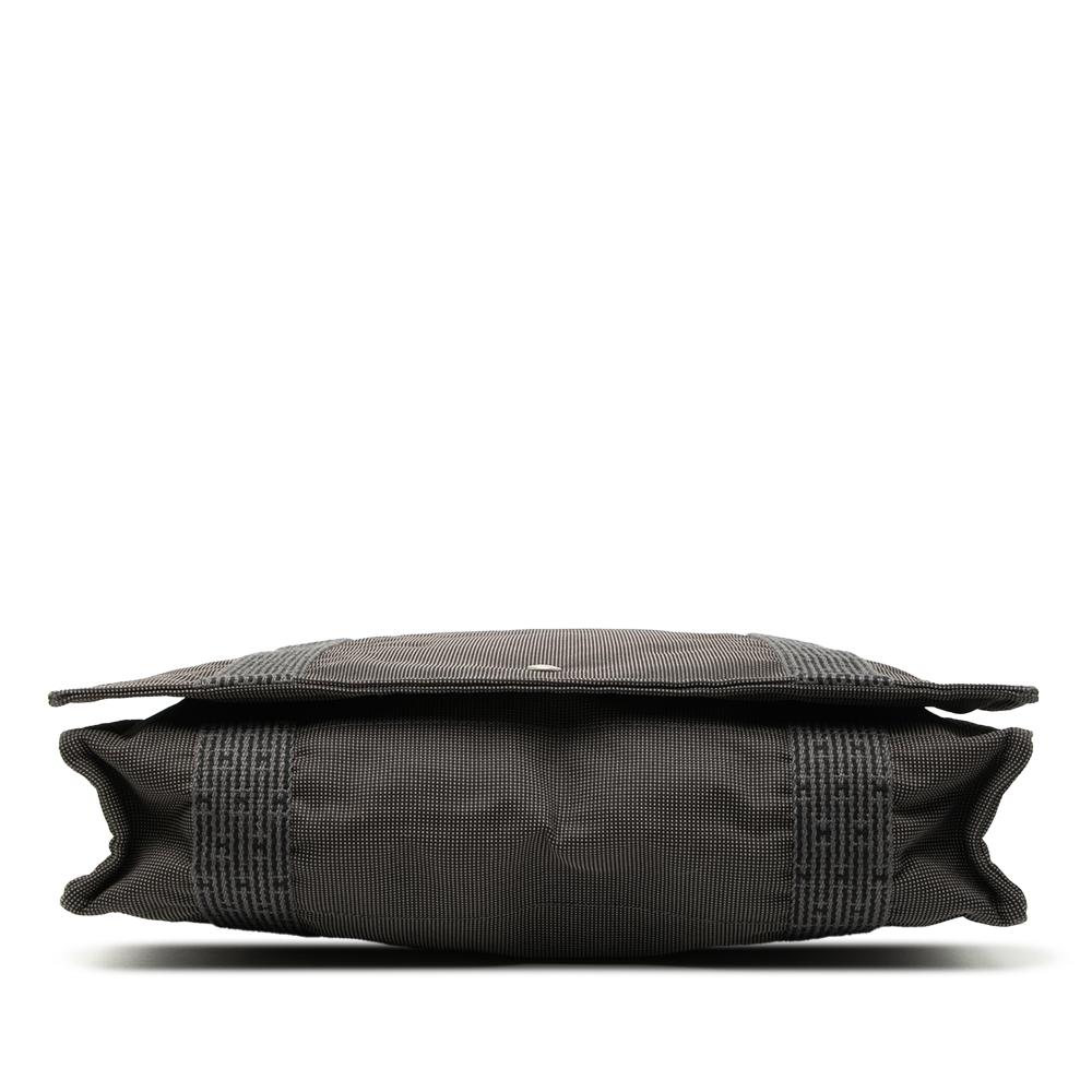 Hermès AB Hermès Gray Canvas Fabric Herline Besace MM France