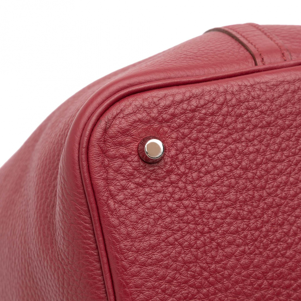 Hermès Picotin 22 Leather Lock Bucket Handbag Rouge H