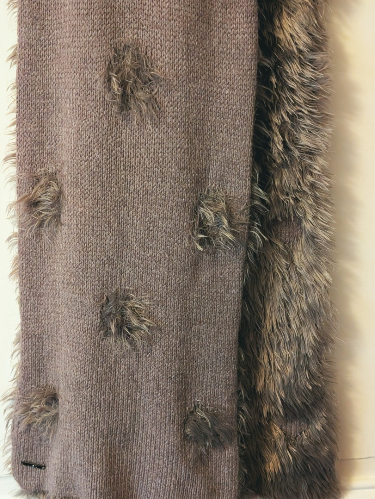 Liu Jo Longue écharpe laine et fourrure douce et légère