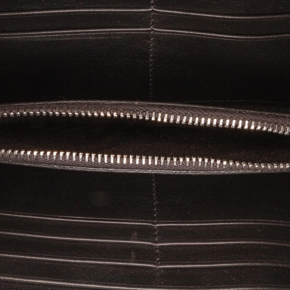 Valentino AB Valentino Black Calf Leather Studded Zip Around Wallet Italy