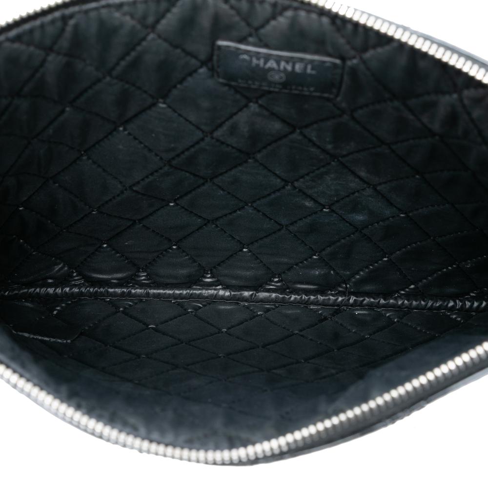 Chanel AB Chanel Black Patent Leather Leather Medium Quilted Patent Double Stitch O Case Clutch Italy