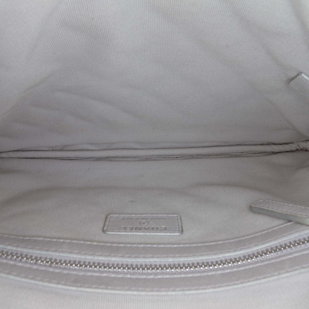 Chanel B Chanel Silver Caviar Leather Leather Medium Quilted Metallic Caviar O Case Clutch Italy