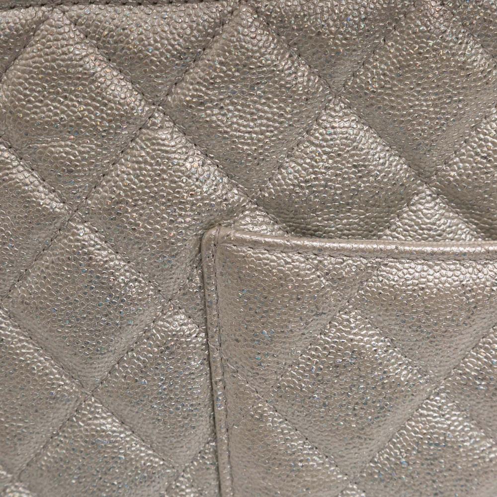 Chanel B Chanel Silver Caviar Leather Leather Medium Quilted Metallic Caviar O Case Clutch Italy