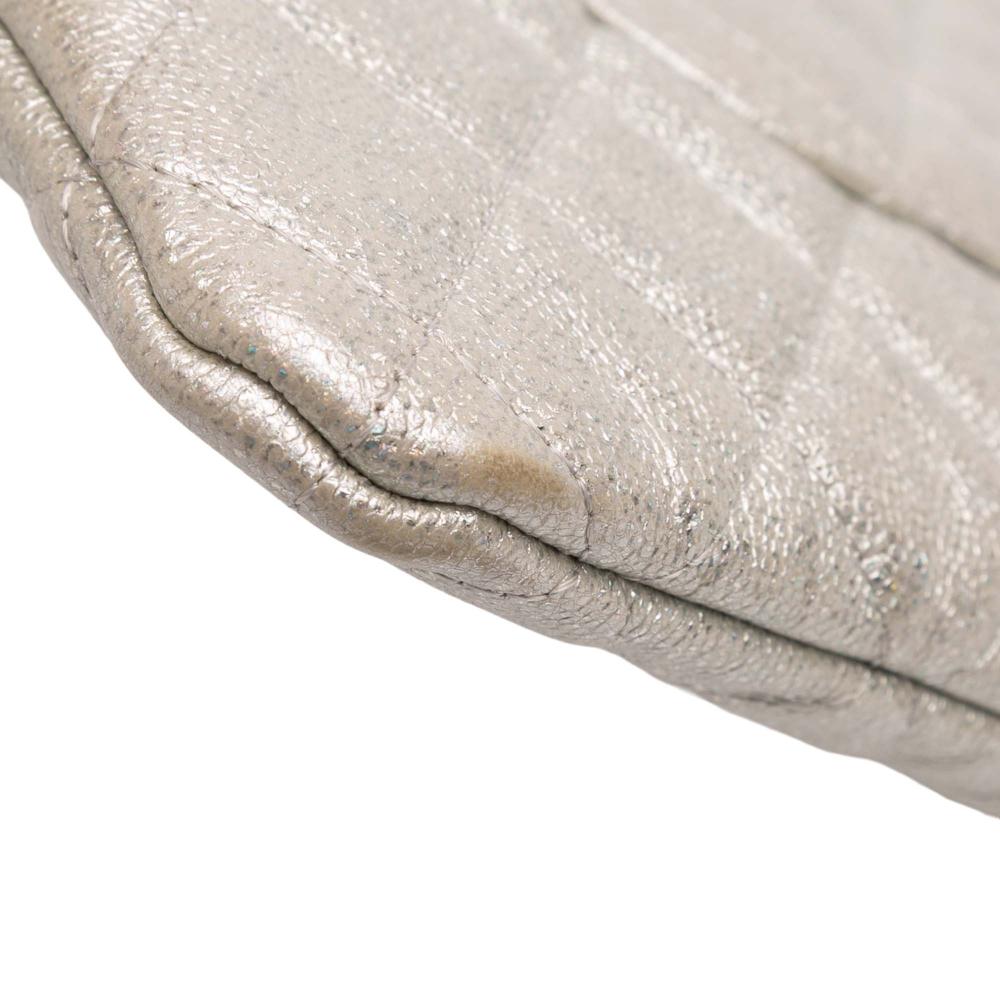 Chanel B Chanel Silver Caviar Leather Leather Medium Quilted Metallic Caviar O Case Clutch Italy