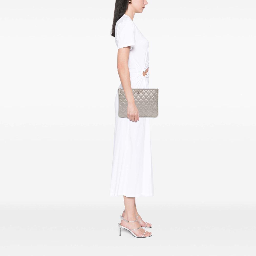 Chanel B Chanel Silver Caviar Leather Leather Medium Quilted Metallic Caviar O Case Clutch Italy