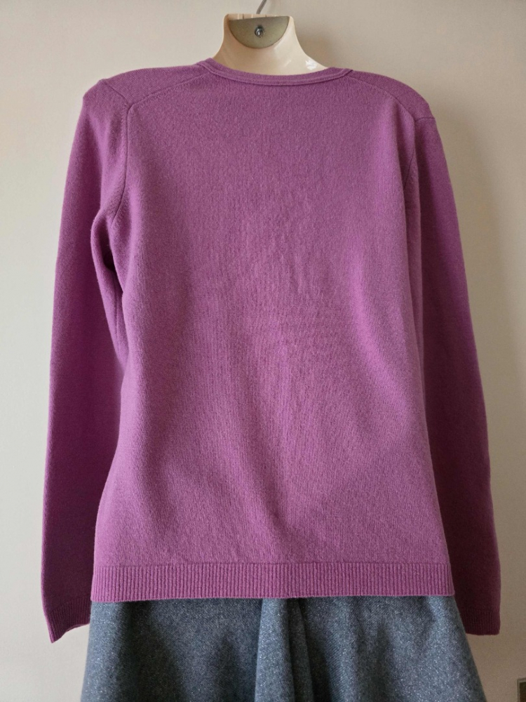 Benetton Hübsche Benetton Strickjacke aus 100% Wolle