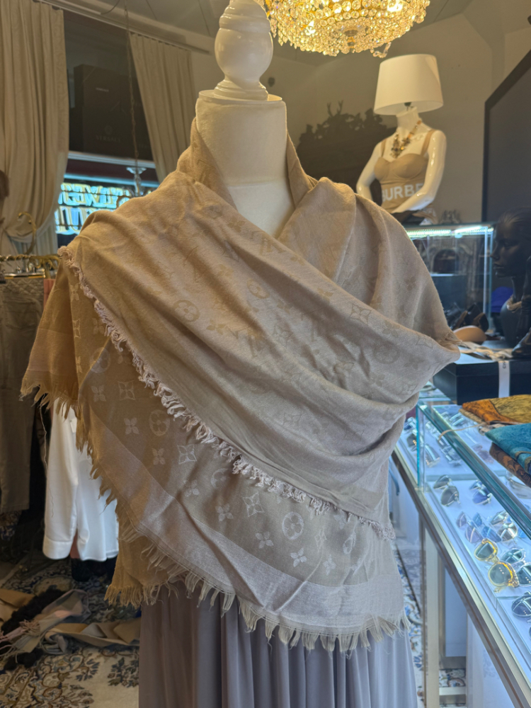 Louis Vuitton Écharpe