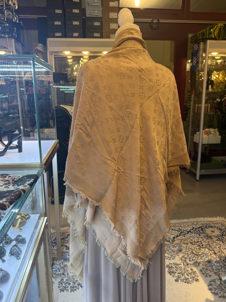 Louis Vuitton Écharpe