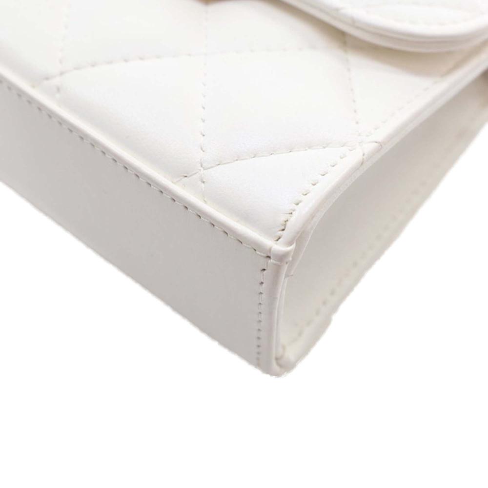 Chanel White Lambskin Leather Leather Mini Quilted Lambskin CC Enamel Heart Clutch With Chain Italy