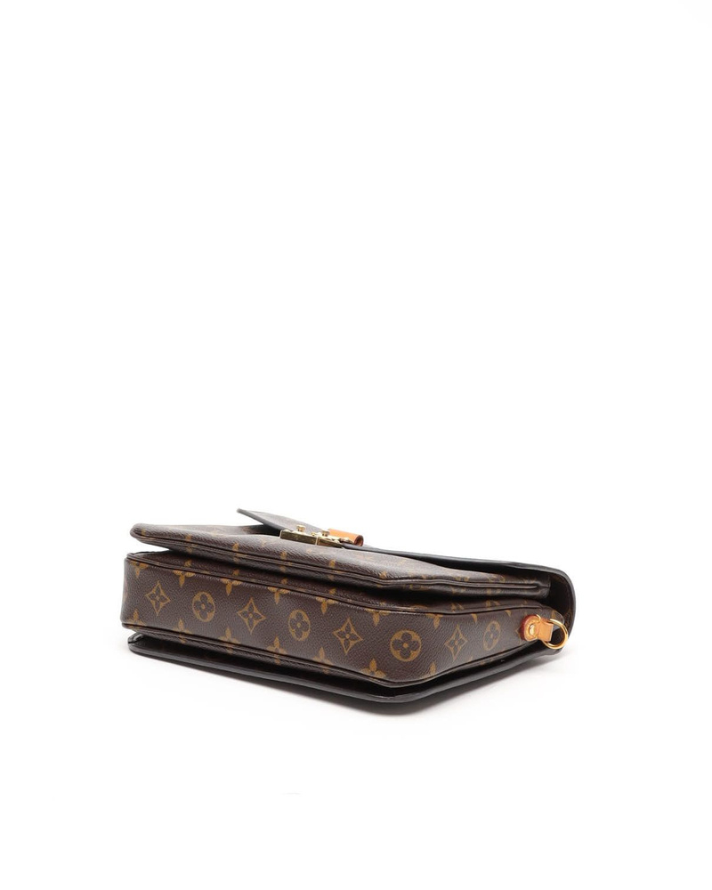 Louis Vuitton Monogram Pochette Metis Bag