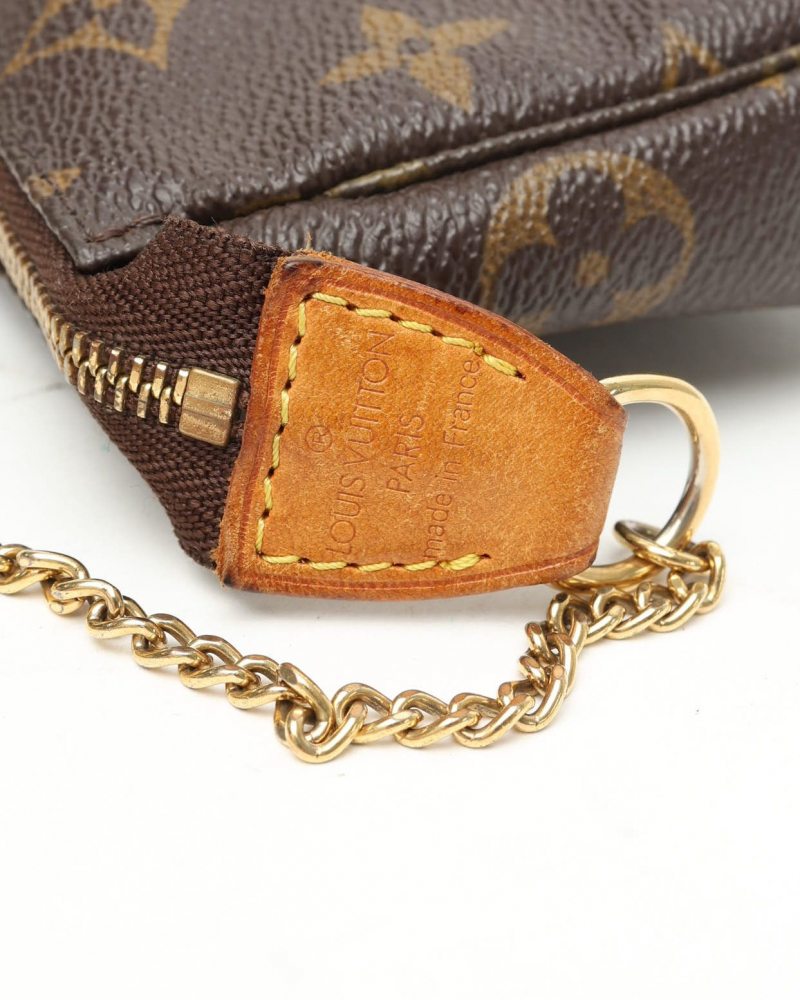 Louis Vuitton Monogram Mini Pochette Accessories