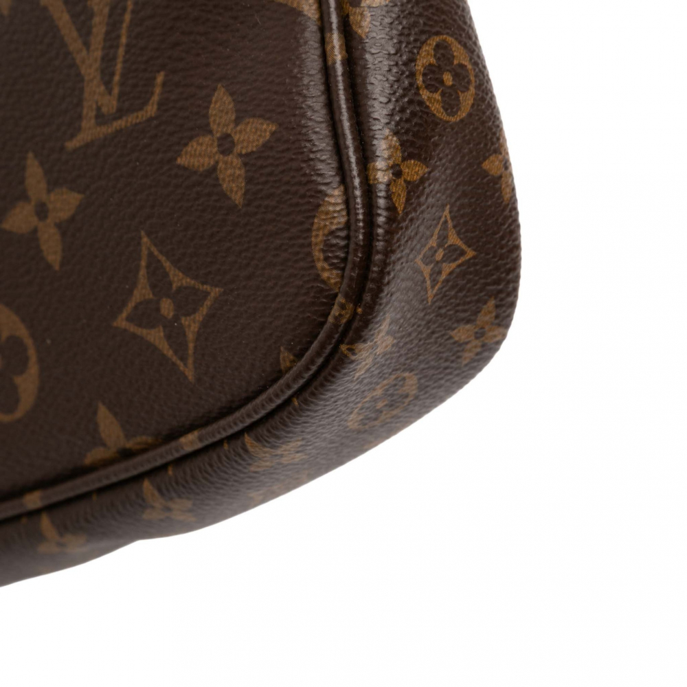 Louis Vuitton Multi Pochette Accessoires Canvas Pouch Crossbody Monogram