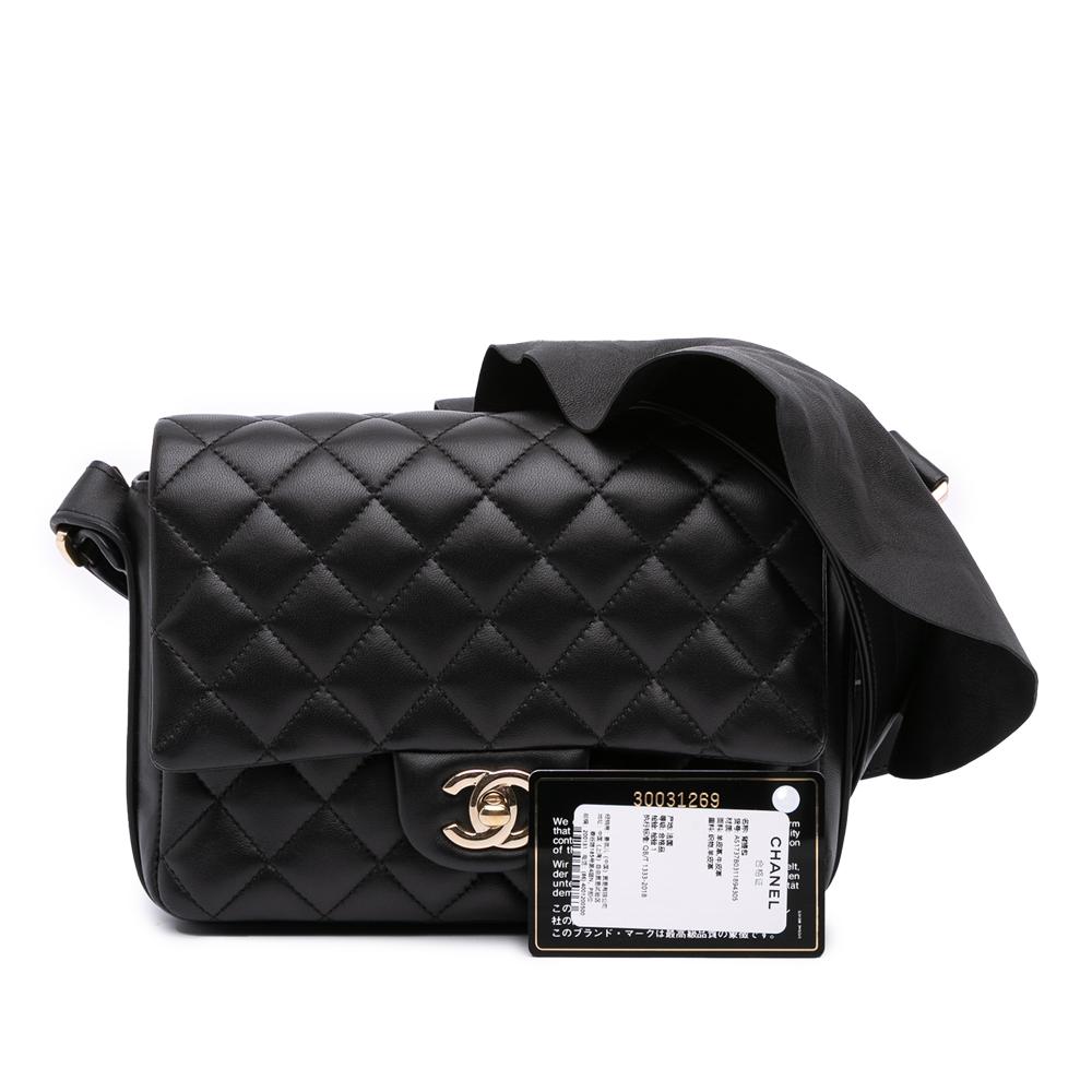 Chanel AB Chanel Black Calf Leather Quilted skin Bolero de Chanel Flap France
