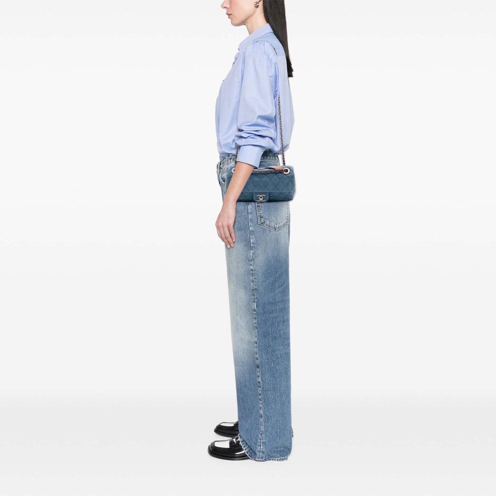 Chanel B Chanel Blue Calf Leather Medium Iridescent skin In The Mix Flap Italy