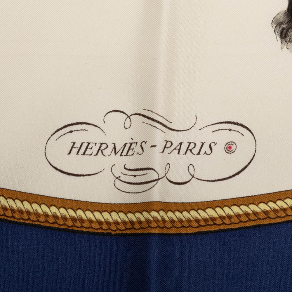 Hermès AB Hermès White Silk Fabric Reprise Scarf 90 France