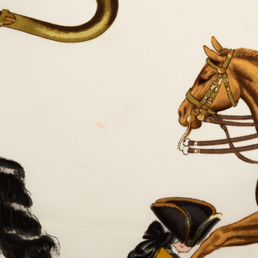 Hermès AB Hermès White Silk Fabric Reprise Scarf 90 France