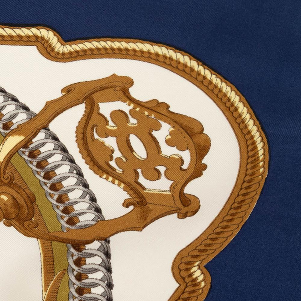 Hermès AB Hermès White Silk Fabric Reprise Scarf 90 France