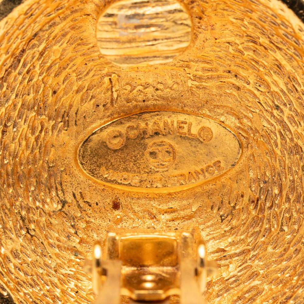 Chanel B Chanel Gold Gold Plated Metal CC Quilted Round Clip On Earrings France