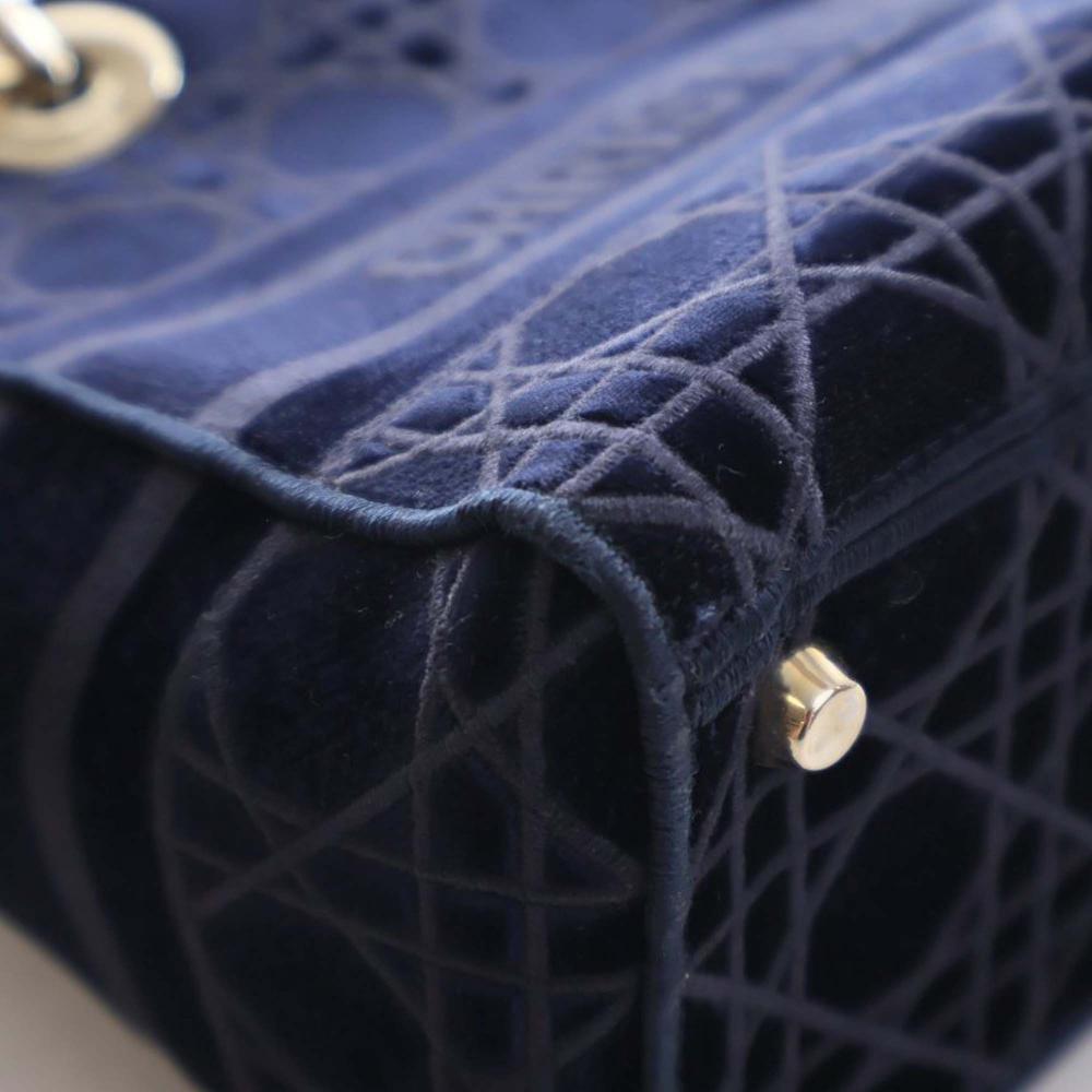 Christian Dior AB Dior Blue Navy Velvet Fabric Medium Cannage Lady D Lite Italy