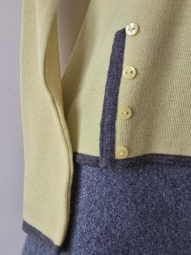 Alain Manoukian Joli petit pull neuf Manoukian en laine très douce