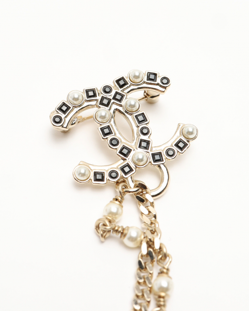 Chanel Coco Mark Rhinestone Pearl Pin Brooch