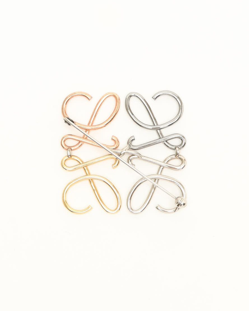 Loewe Brooch Anagram