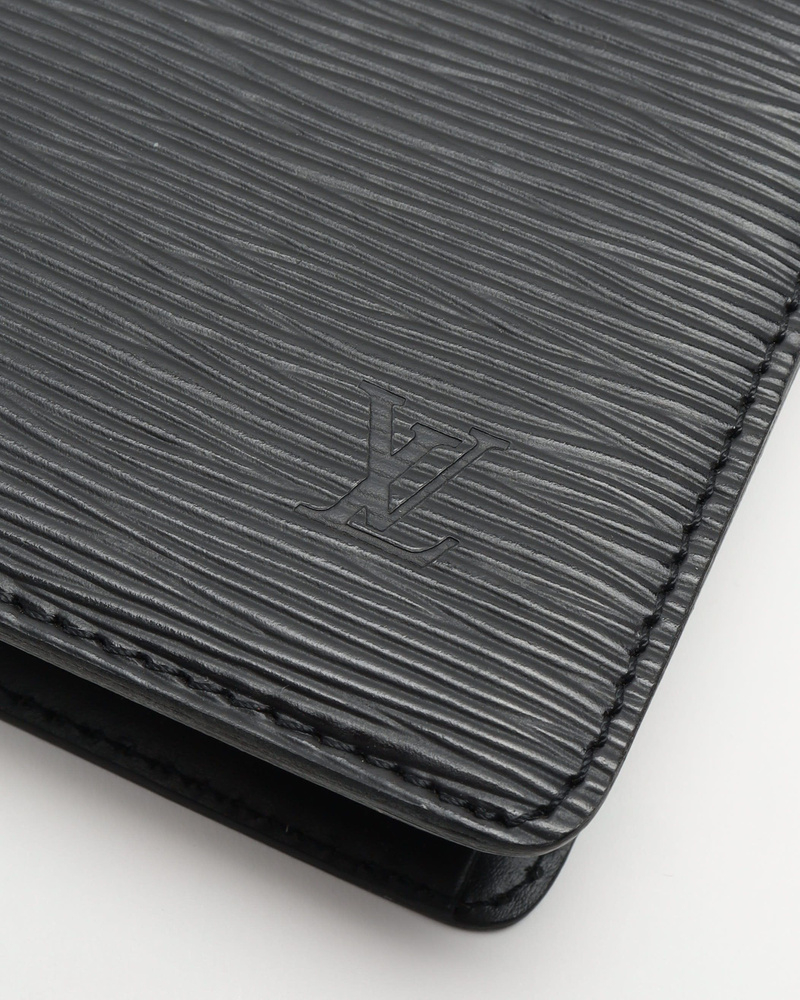 Louis Vuitton Epi Clutch