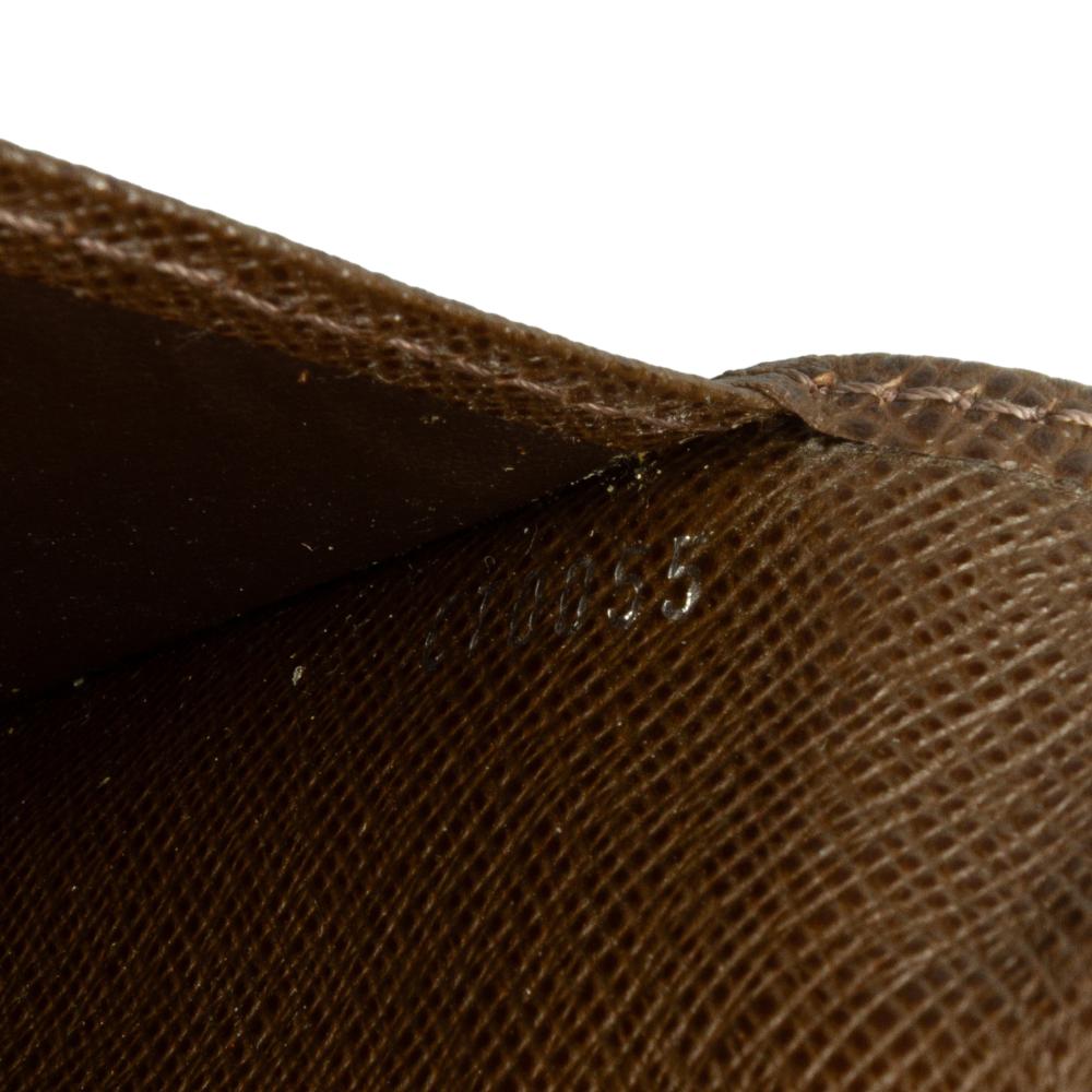 Louis Vuitton B Louis Vuitton Brown Taiga Leather Leather Taiga Checkbook Wallet France