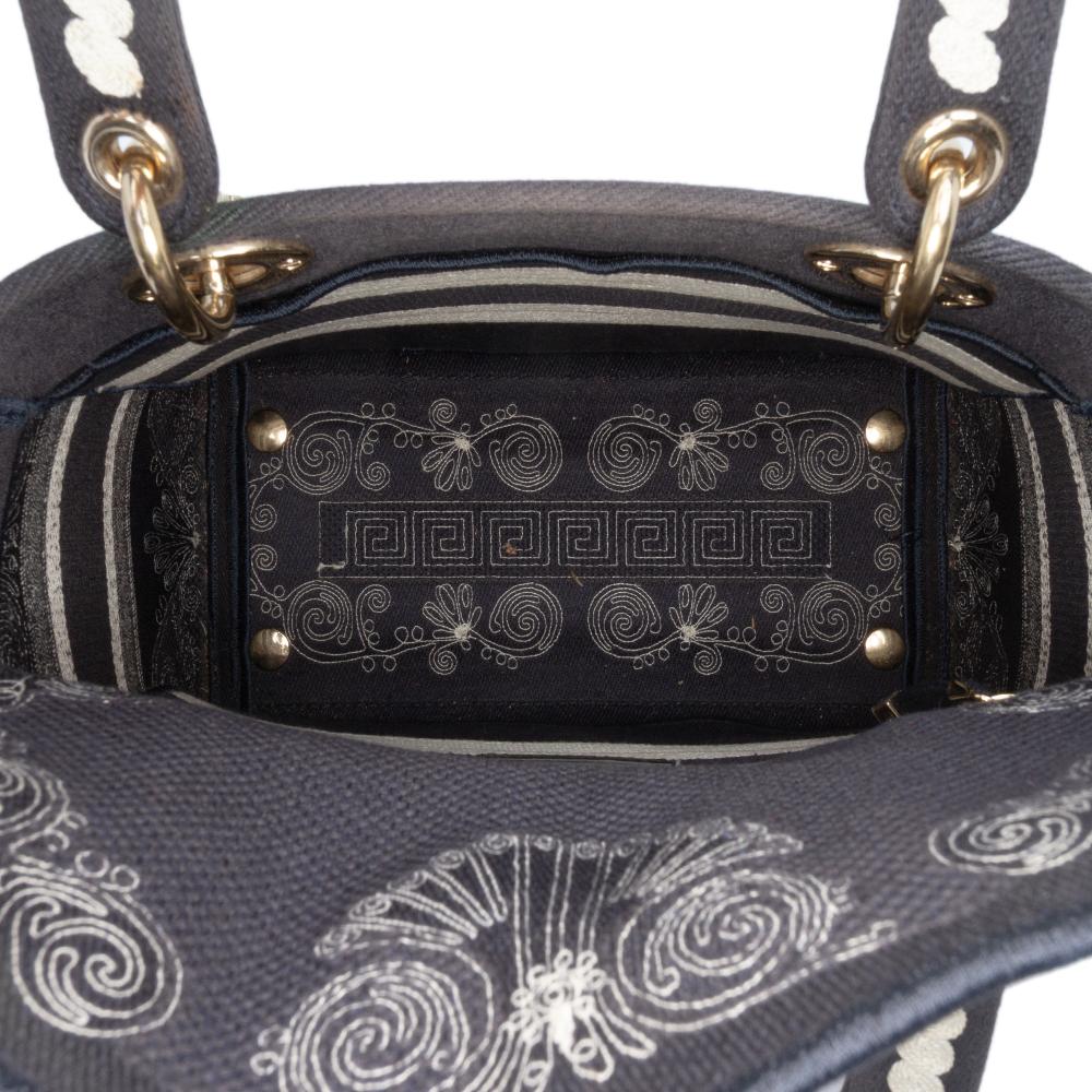 Christian Dior AB Dior Blue Navy Canvas Fabric Medium Embroidered Cornely Lady D Lite Italy