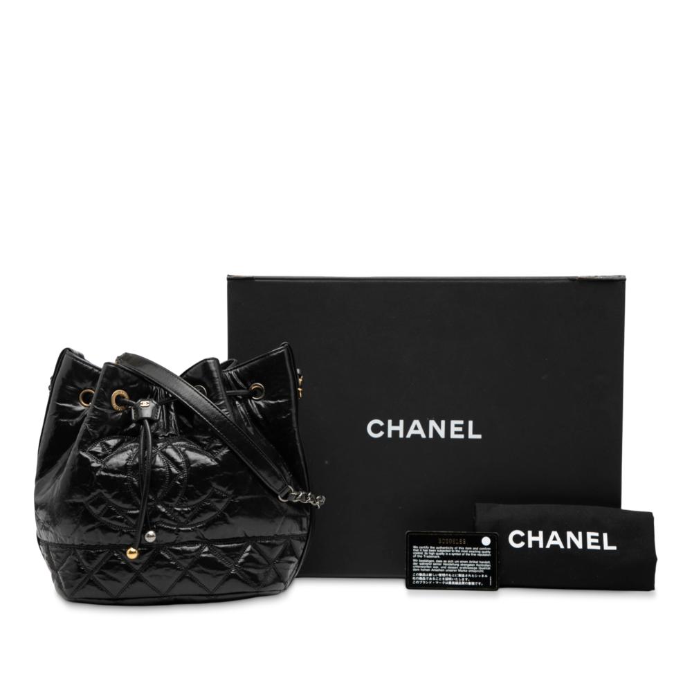 Chanel B Chanel Black Calf Leather Shiny Aged skin CC Chain Drawstring Bucket Bag Italy