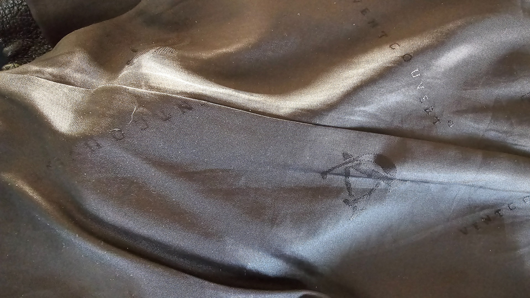 Vent couvert Two-material perfecto