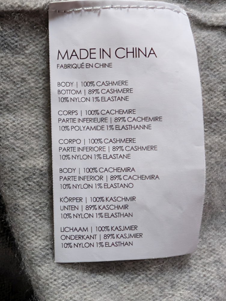 Club Monaco 100% cashmere sweater with original M sleeves