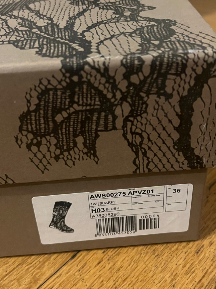 Valentino Regenstiefel