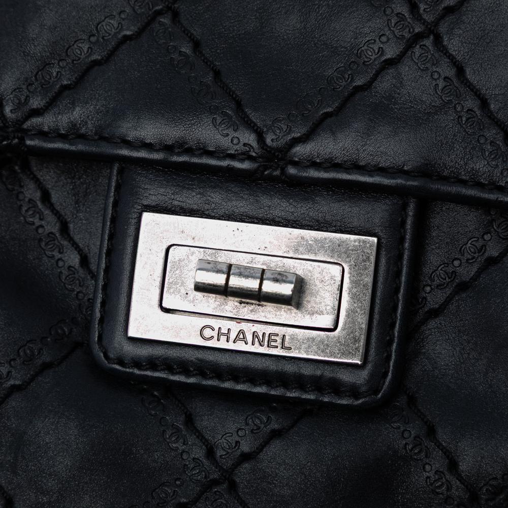 Chanel B Chanel Black Calf Leather Embossed CC Quilted Aged skin Reissue 2.55 Single Flap 227 Italy