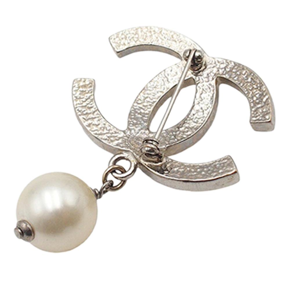 Chanel B Chanel Gold with White Pearl Gold Plated Metal CC Faux Pearl Brooch France