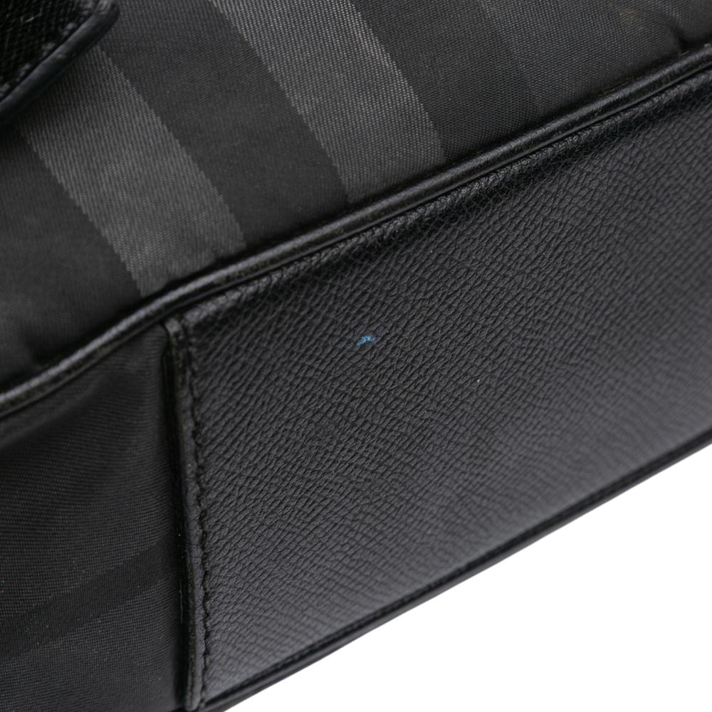 Burberry B Burberry Gray Nylon Fabric Smoke Check Elgin Messenger Bag Italy