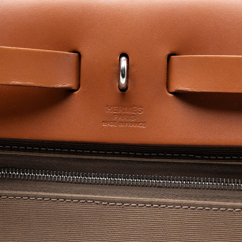 Hermès B Hermès Brown Light Brown Canvas Fabric Toile Herbag Zip 31 France