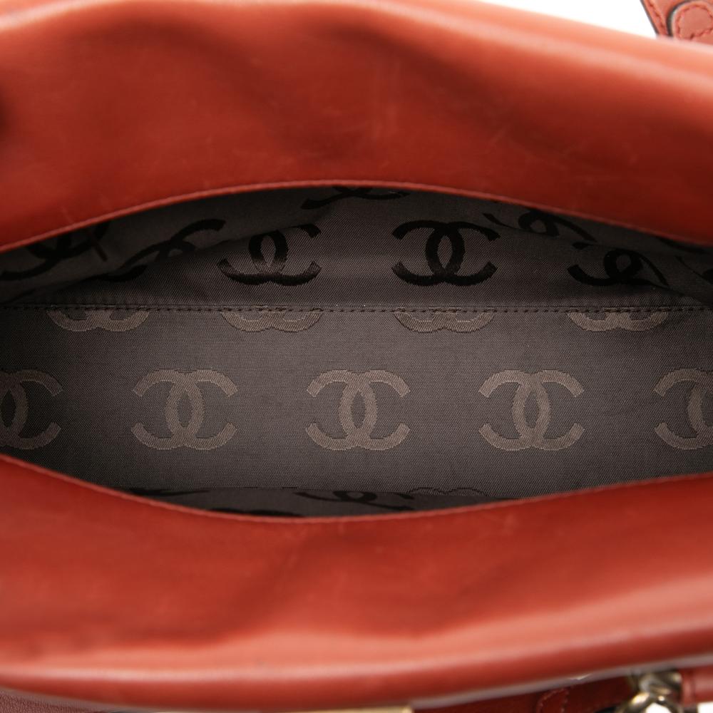 Chanel B Chanel Brown Rust Calf Leather CC skin Turn Lock Shoulder Bag France