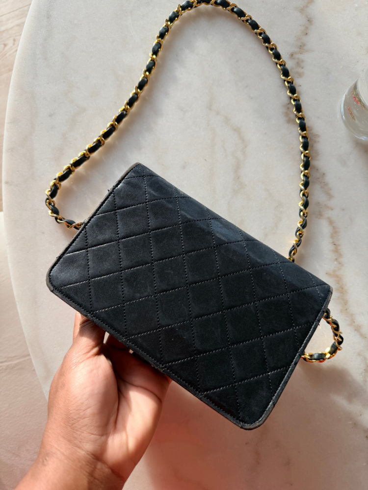 Chanel Wallet On Chain