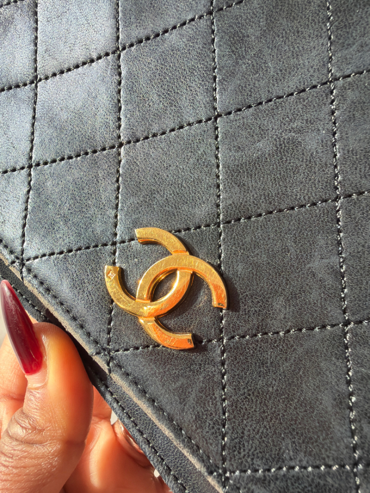 Chanel Wallet On Chain