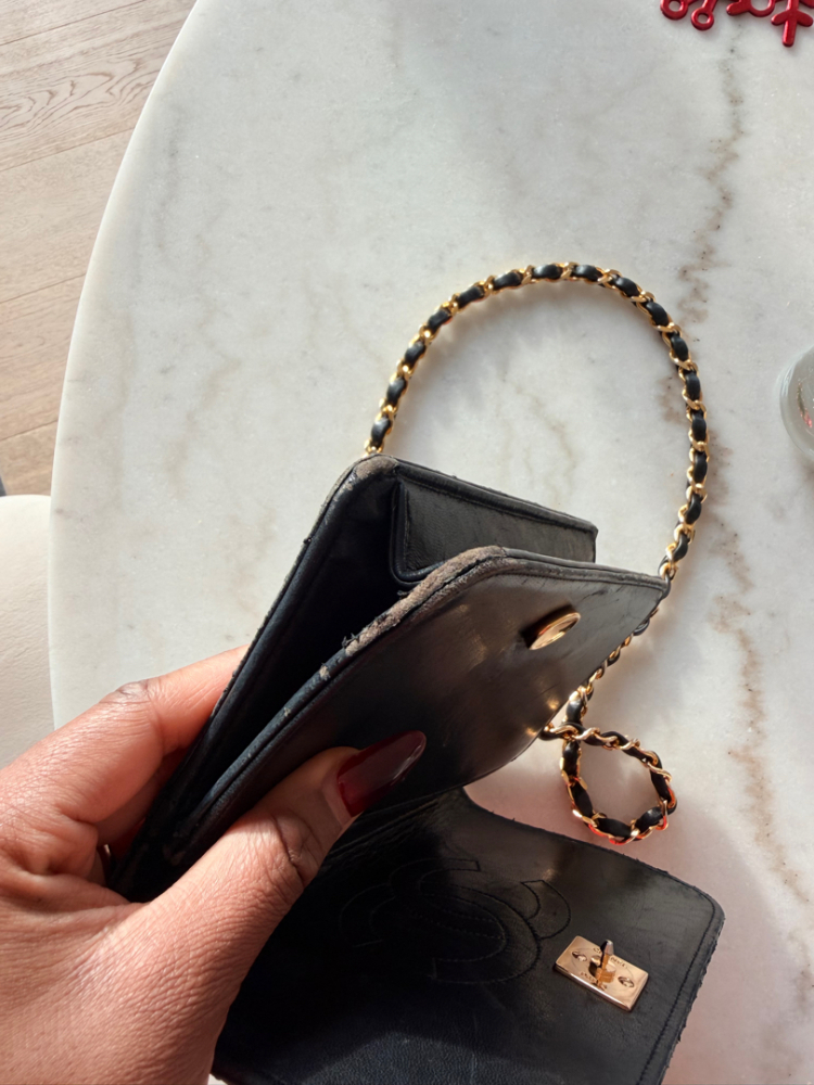 Chanel Wallet On Chain