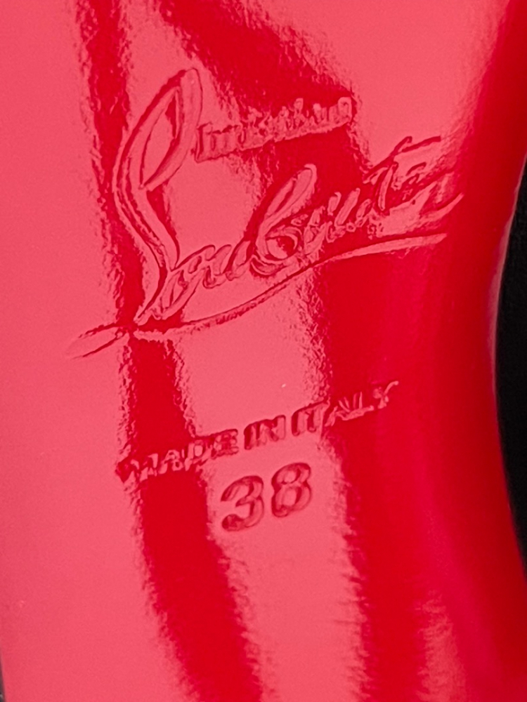 Christian Louboutin Pigalle Folies 100 pumps